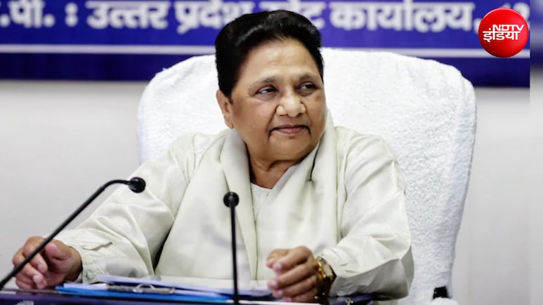 सियासत हो रही, ये टकराव सही नहीं...नीट पेपर लीक केस में CJP प्रदर्शन पर मायावती का पहला रिएक्शन