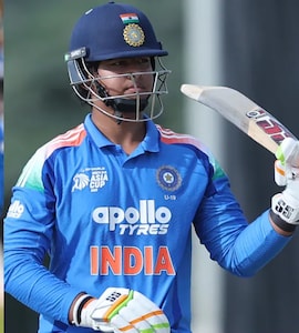 Vaibhav Sooryavanshi Gets Tough Message From Dinesh Karthik Amidst Sanju Samson Axing Talks