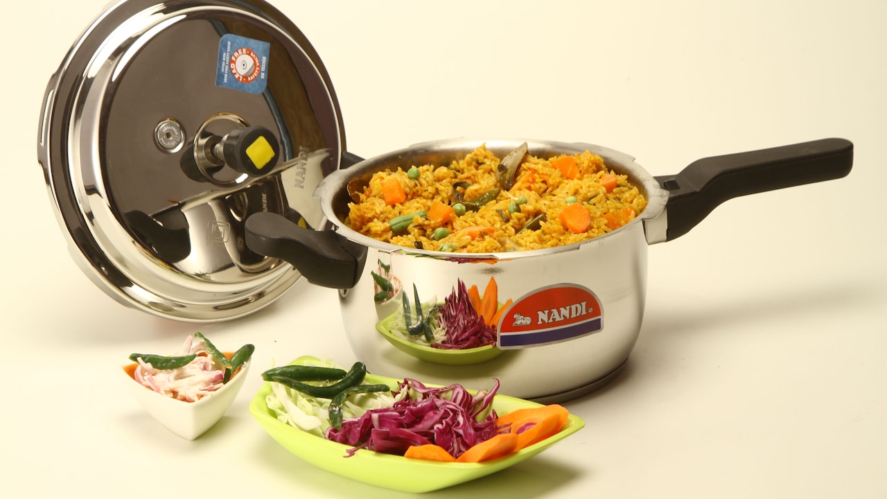 How To Choose The Right Pressure Cooker For Your Kitchen How To Choose The Right Pressure Cooker For Your Kitchen