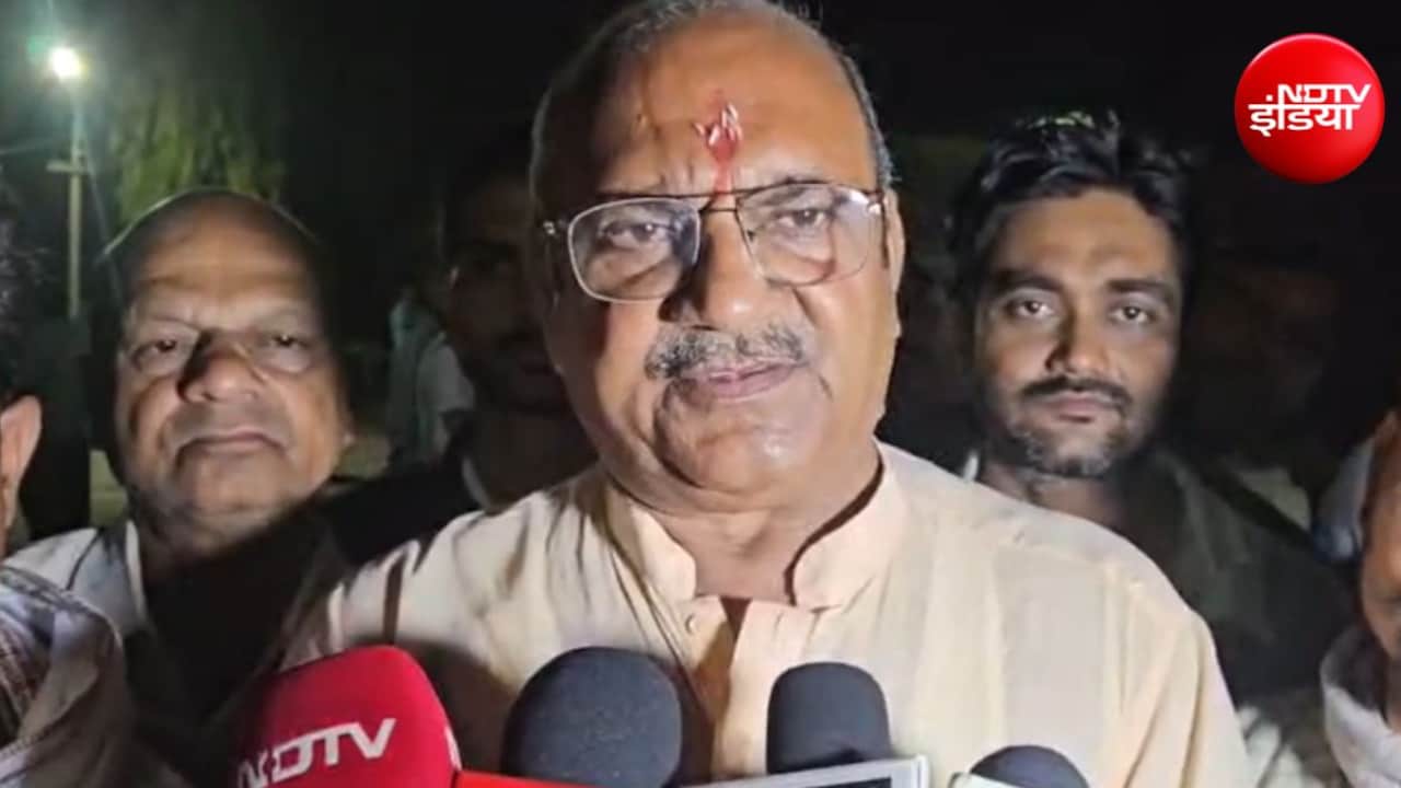 दतिया उपचुनाव: राजघराने से जुड़े घनश्याम सिंह कांग्रेस के उम्मीदवार, ऐलान होते ही BJP प्रत्याशी पर बोला हमला