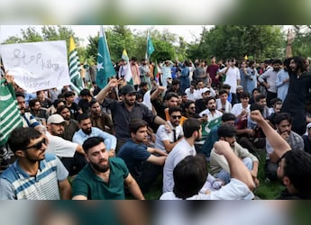 Opinion | The Panic In Rawalpindi: Why Pakistani Generals Suddenly Sound So Afraid