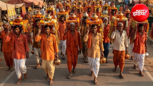Kanwar Yatra 2026: कांवड़ यात्रा में लोग नंगे पैर ही क्यों चलते हैं? इसके पीछे क्या है धार्मिक वजह, जानिए...