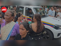 मुंबई में 7 साल की बच्ची से दरिंदगी, भड़का लोगों का गुस्सा, थाने का घेराव कर आरोपी के लिए मांगी फांसी