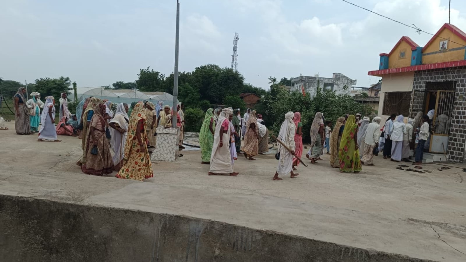 मान्यता है कि इस परंपरा से इंद्रदेव प्रसन्न होते हैं. मान्यता है कि इस परंपरा से इंद्रदेव प्रसन्न होते हैं.