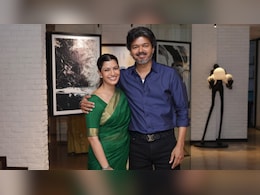 After Meeting Vijay, Varalaxmi Sarathkumar Recalls A Prediction She Made On <i>Sarkar</i> Sets