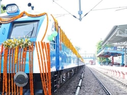 India Gets Its 1st Hydrogen-Powered Train, Will Run On 89 Km Route In Haryana