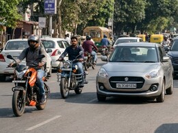 1 दिन की देरी और हजारों का झटका! कहीं आप भी तो नहीं कर रहे बाइक-कार इंश्योरेंस में यह गलती?