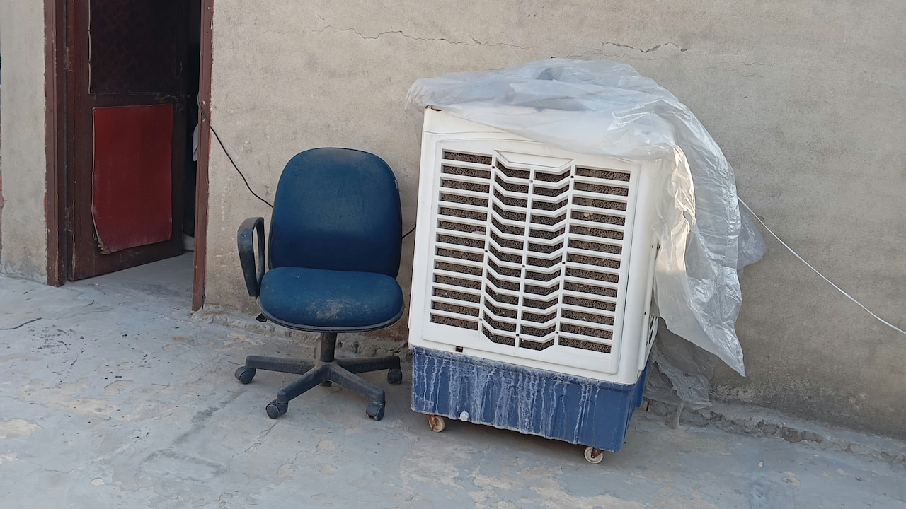 Why Air Coolers Make A Room Feel Sticky During Humid Weather