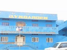 5 Of A Family Found Dead At Andhra Pradesh Lodge. Mass Suicide Suspected