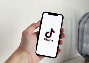 Google Pay, Phone Pay के लिए सिरदर्द बन सकता है, TikTok का भविष्य में आने वाला यह फीचर