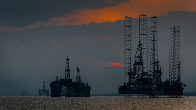 Brent Crude Oil Hovers Near $100 As G7 Reserve Release Offsets Iran War Supply Fears