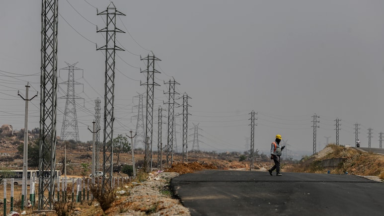 India Aims To End Foreign Reliance in Key Power Systems By 2029