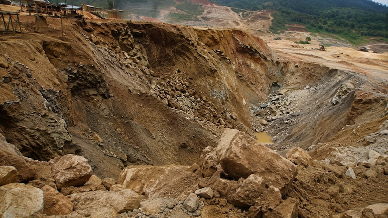 Around 100 Feared Dead In Central African Republic Gold Mine Collapse