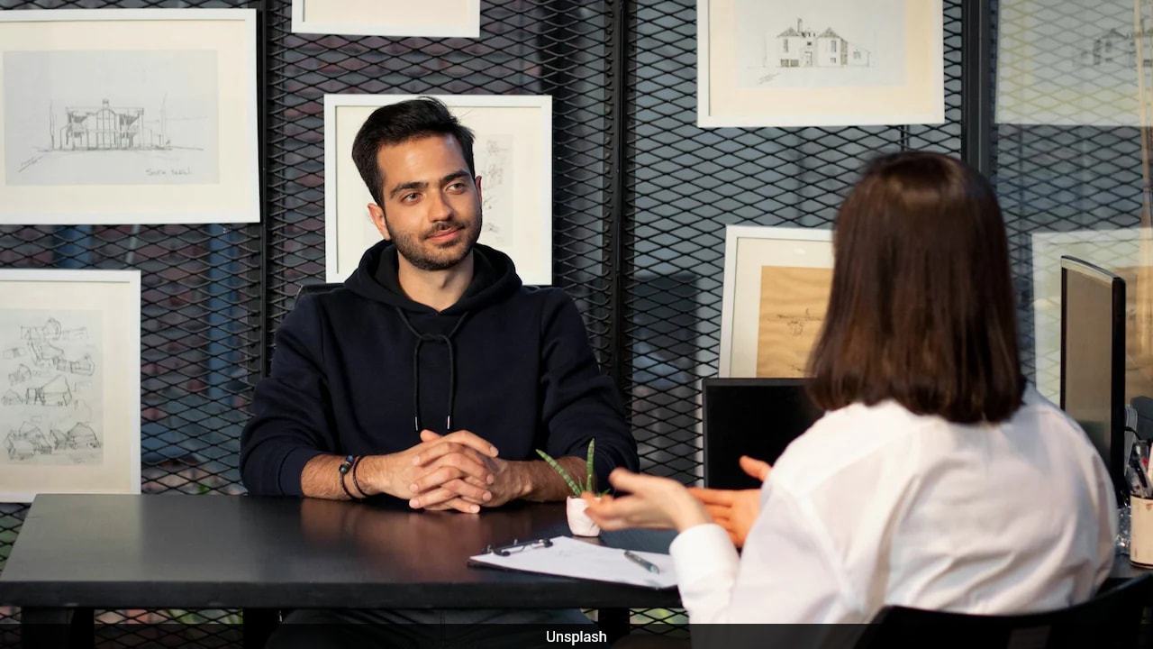 'Why Should I Share My CTC?' Job Seeker Challenges HR Practice, Internet Divided 'Why Should I Share My CTC?' Job Seeker Challenges HR Practice, Internet Divided