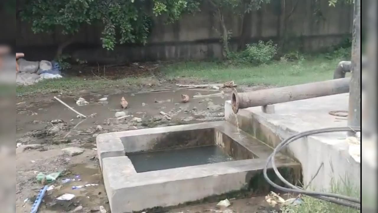 पानी प‍ीने गया 4 साल का मासूम टैंक में डूबा... तड़प तड़प कर न‍िकली जान; नोएडा प्राधिकरण की लापरवाही फ‍िर आई सामने