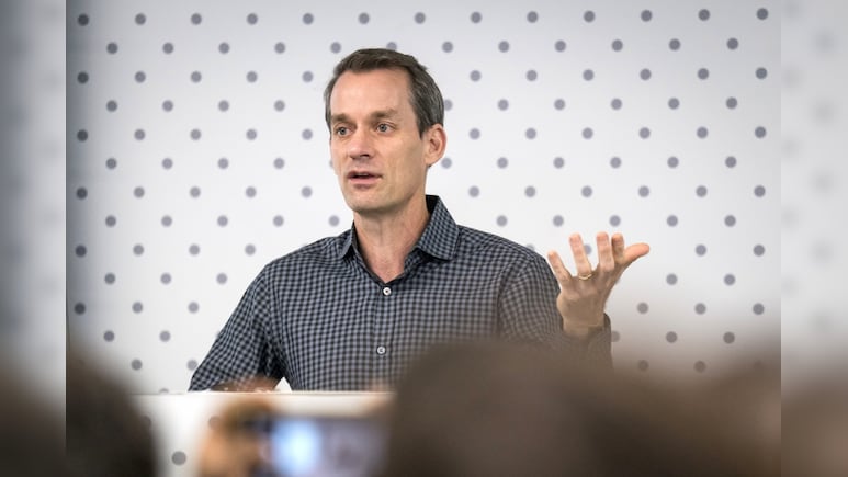 Googlers Contend With Exit Of AI Pioneer And Most Google Person'