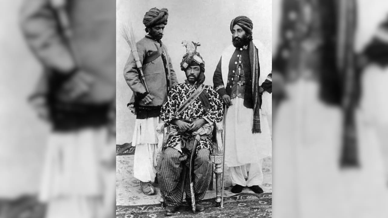 कलात के खान और उनके बेटे कलात के खान और उनके बेटे