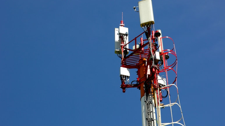 Starlink, Jio, OneWeb Hold Provisional Nod For Satcom Services in India, Govt Tells Parliament