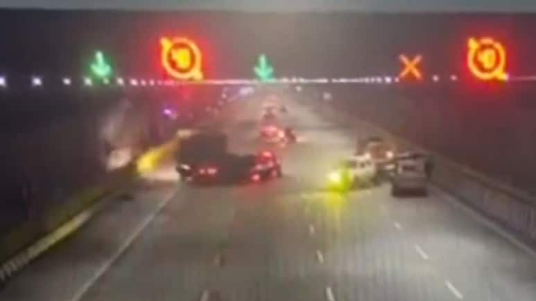 On Camera, Speeding SUV Rams Tempo In Mumbai-Pune Expressway Tunnel, 1 Dead
