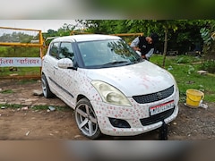3400 किस मार्क्स, 55 लाख व्यूज और फिर पुलिस की एंट्री! 'किसिंग कार' के चक्कर में कटा 5500 का चालान