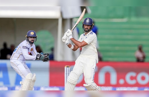 India vs Sri Lanka LIVE, 1st Test, Day 2: गॉल में फिर बारिश बनी विलेन, दूसरे दिन के मैच का इंतजार बढ़ा