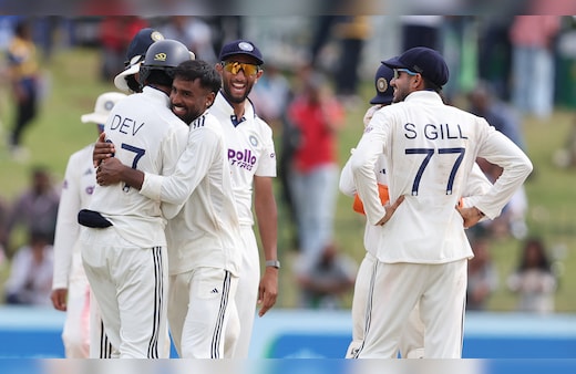IND vs SL, 2nd Test Day 5 Live Update: पांचवें दिन का खेल शुरू, भारतीय गेंदबाज विकेट की तलाश में