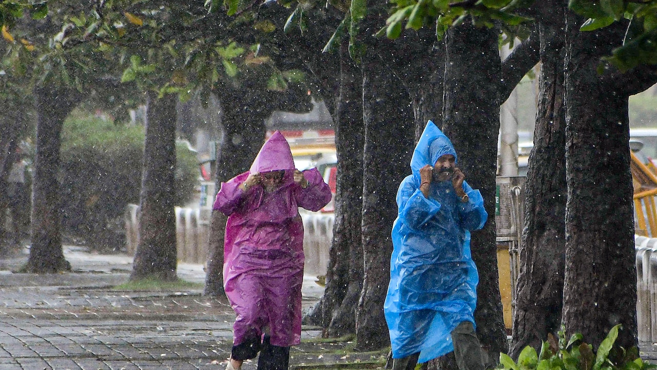 Waterlogging In Mumbai After Heavy Rain, More Showers Predicted