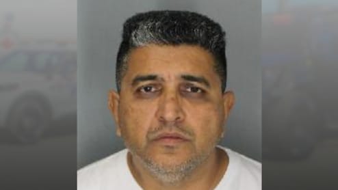 Hindu Priest Tells Canada Woman She Is "Possessed", Then Sexually Assaults Her During "Healing"