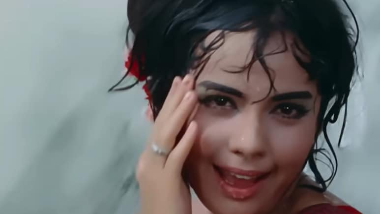 मंदाकिनी से 19 साल पहले मुमताज ने किया था झरने वाला गाना, आशा भोसले ने दी थी आवाज, हीरोइन ने पहनी थी लाल साड़ी