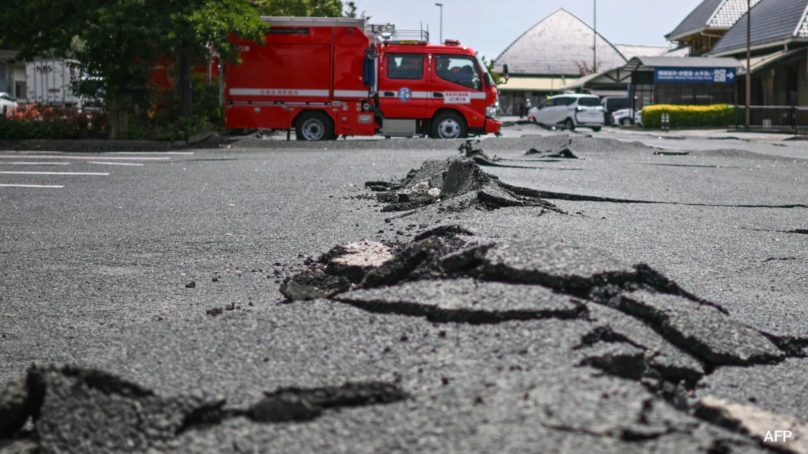5.9 Magnitude Earthquake Shakes Northeast Japan, Over 20 Injured