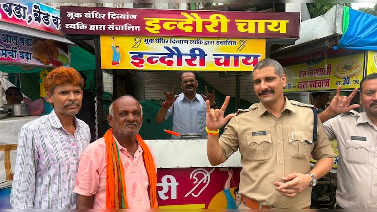 इंदौर पुलिस ने अपने खर्चे से दिव्यांग गोविंद को बनाया आत्मनिर्भर, शुरू कराया 'इंदौरी चाय' स्टॉल