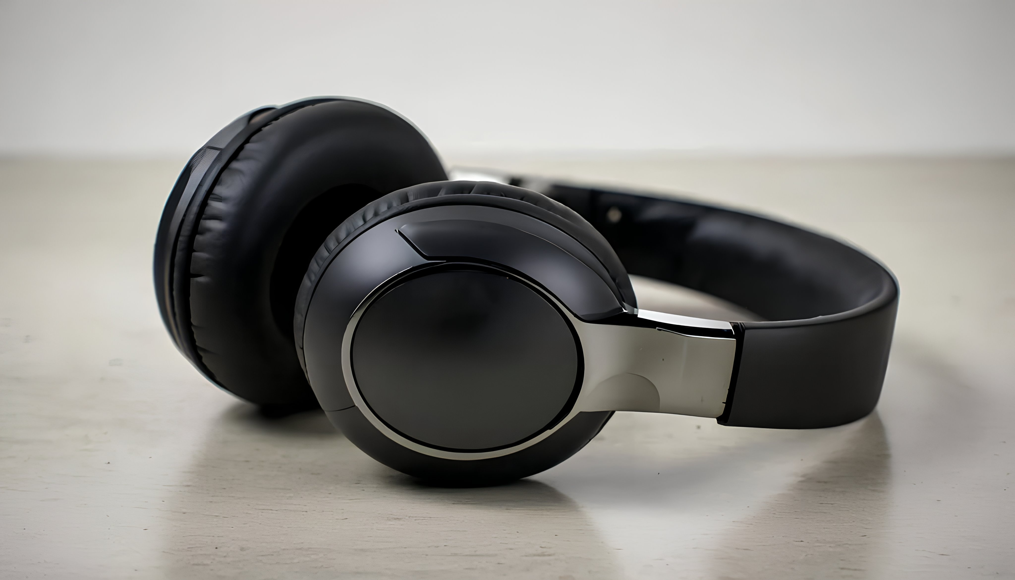 Best Wireless Headphones for the College New Semester Best Wireless Headphones for the College New Semester