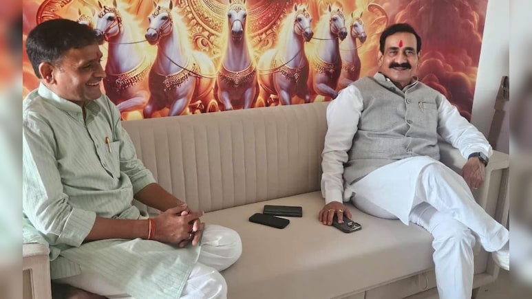 'नरोत्तम मिश्रा ही जयचंद है'- दतिया उपचुनाव में हार के बाद नरोत्तम मिश्रा की पोस्ट पर कांग्रेस का पलटवार&nbsp;
