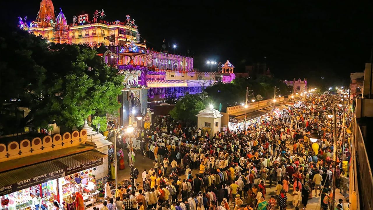 From Mathura To Dwarka, 5 Places To Experience Janmashtami At Its Best