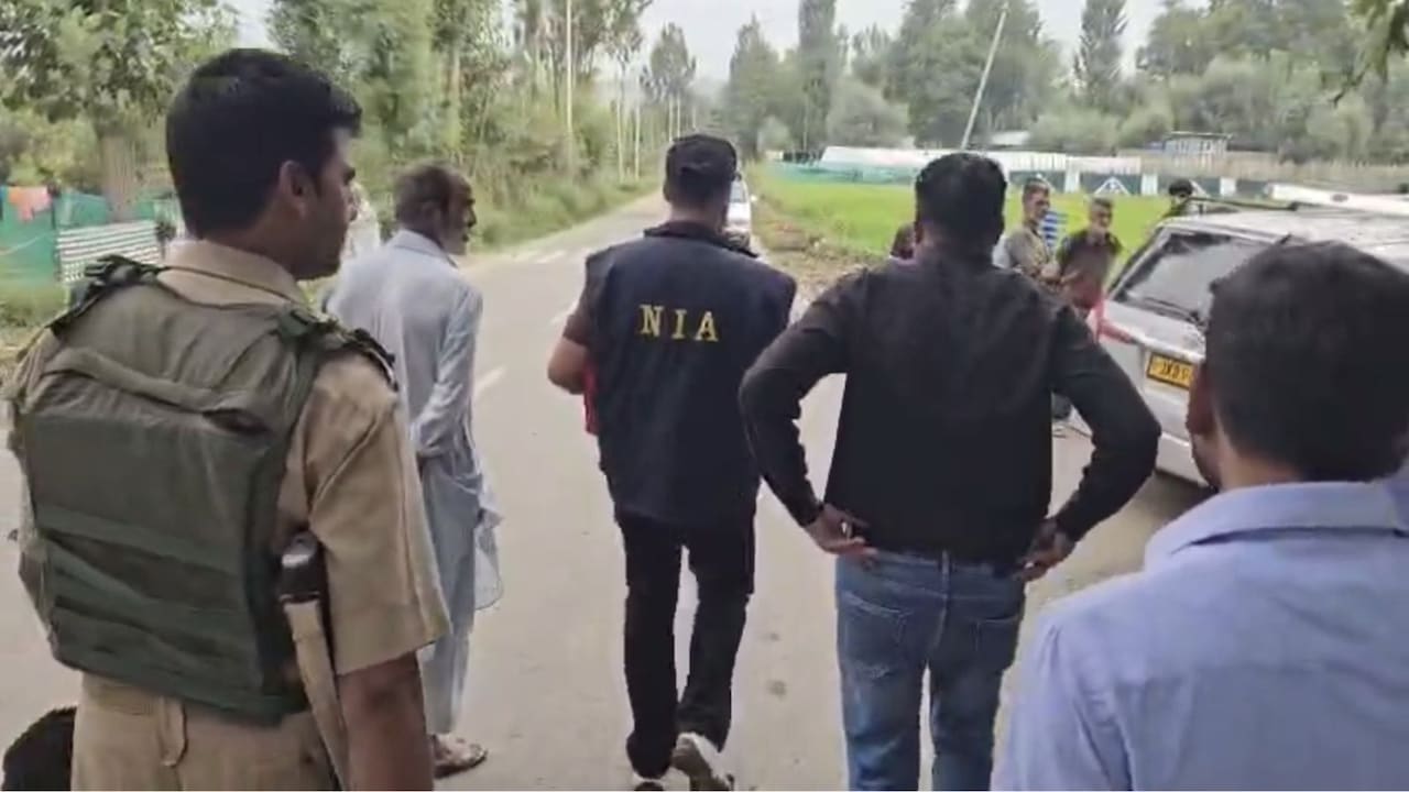 Raids Across J&amp;K's 5 Districts In Cross-Border Terror Conspiracy Case