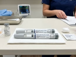 Experts Warn Against Unregulated Peptide Use Amid Growing Popularity In Fitness Circles