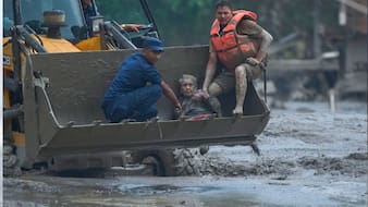 नेपाल में 97 साल की गुना माया ने मौत को दी मात! मलबे से 'योद्धा' की तरह निकलीं बाहर