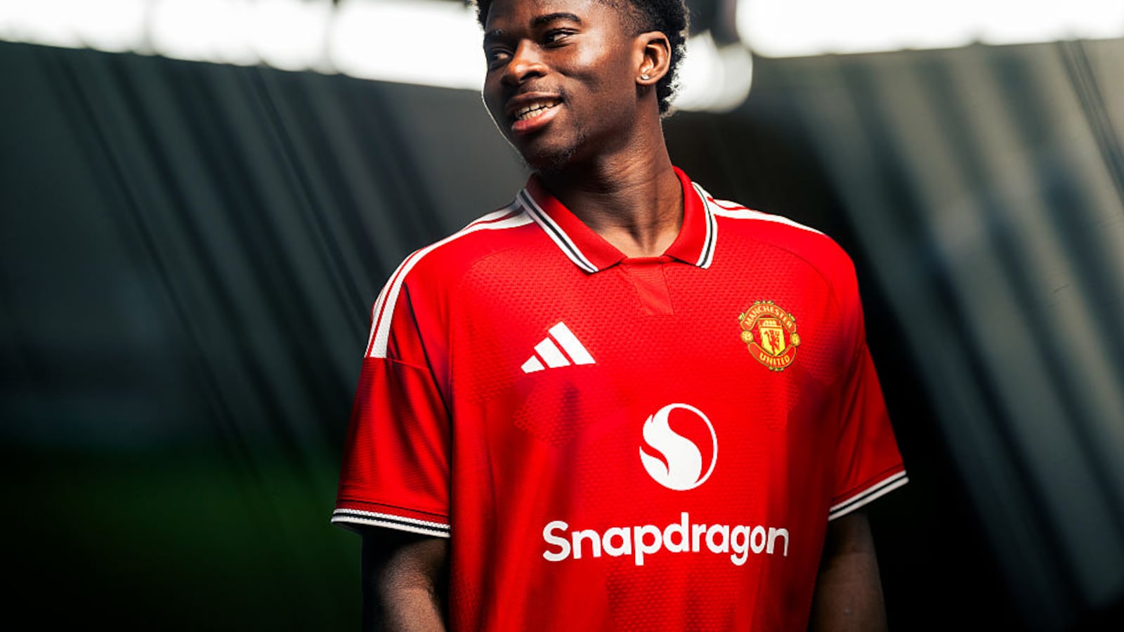 Manchester United Completes Signing Of Midfielder Carlos Baleba From Brighton