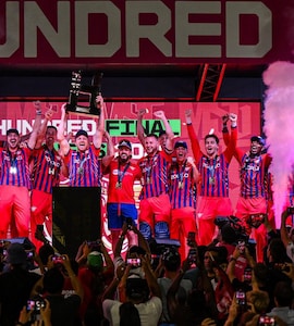 Tim Seifert Stars As Manchester Super Giants Win Maiden Hundred Title