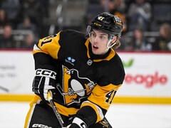 Pittsburgh Penguins Reward Restricted Free Agent Ville Koivunen With Long-Term Deal