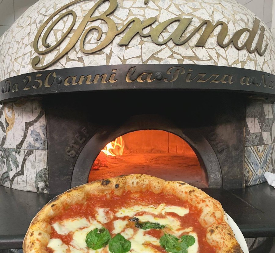 History of Pizza: ट्रेडिशनल पिज्जा