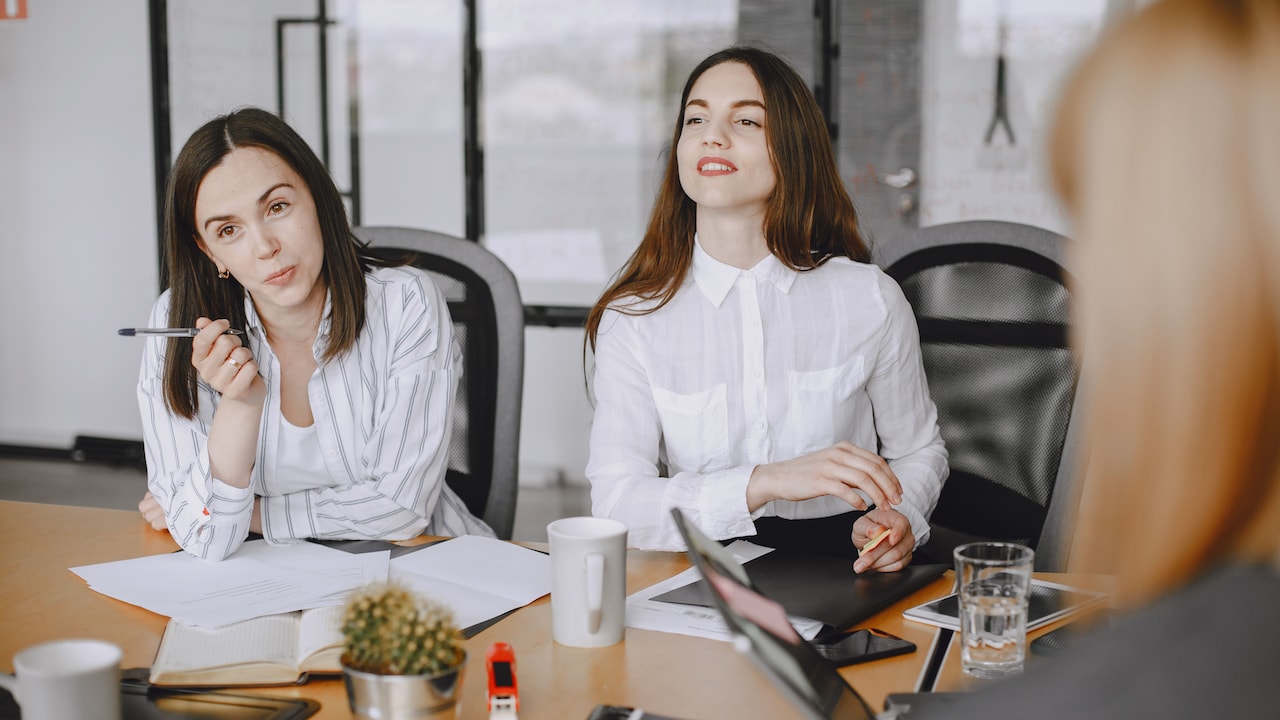 Which office shirt for women do you want to grab from Myntra Right To Fashion Sale?