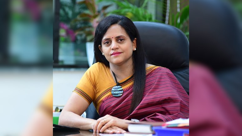 Mumbai BMC Commissioner Says Her WhatsApp Account Was Hacked