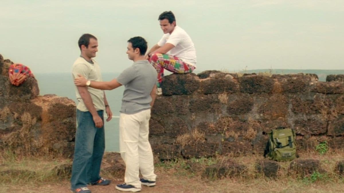 Even 25 years later, Chapora Fort is not just an iconic landmark but also a testament to the enduring vision of Farhan Akhtar. Photo: IMDb Even 25 years later, Chapora Fort is not just an iconic landmark but also a testament to the enduring vision of Farhan Akhtar. Photo: IMDb