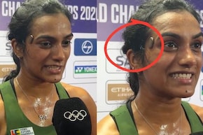 PV Sindhu के माथे पर दिखा रहस्यमयी डिवाइस, जानें मैच के दौरान क्या-क्या रिकॉर्ड करता है