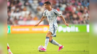 Robert Lewandowski Scores Brace on Dream Home Debut as Chicago Fire Beat Charlotte FC 2-1. Watch