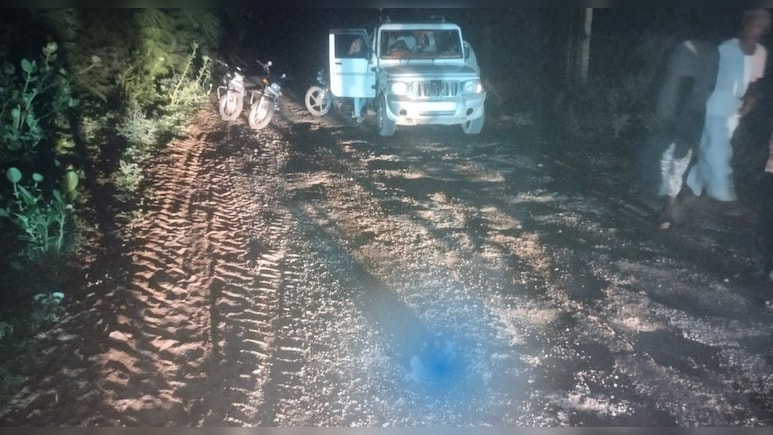 रात के अंधेरे में सड़क पर नवजात बच्चे को छोड़ा, रोने की आवाज सुन ग्रामीणों ने बचाई जान; मां को तलाश रही पुलिस