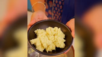 अब मिलावट को कहें टाटा, घर पर ऐसे बनाएं 100% शुद्ध मावा/खोया, देखें रेसिपी वीडियो...