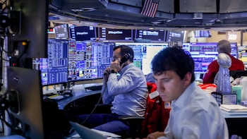 Wall Street Highlights: S&P 500, Nasdaq Fall As Oil Jump, Treasury Plan Lift Yields