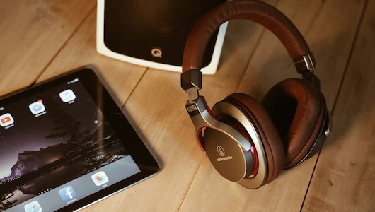 Amazon Great Freedom Sale: सस्ते हुए ZEBRONICS, boAt, Noise के धांसू Headphones, कीमत देख तुरंत कर देंगे ऑर्डर